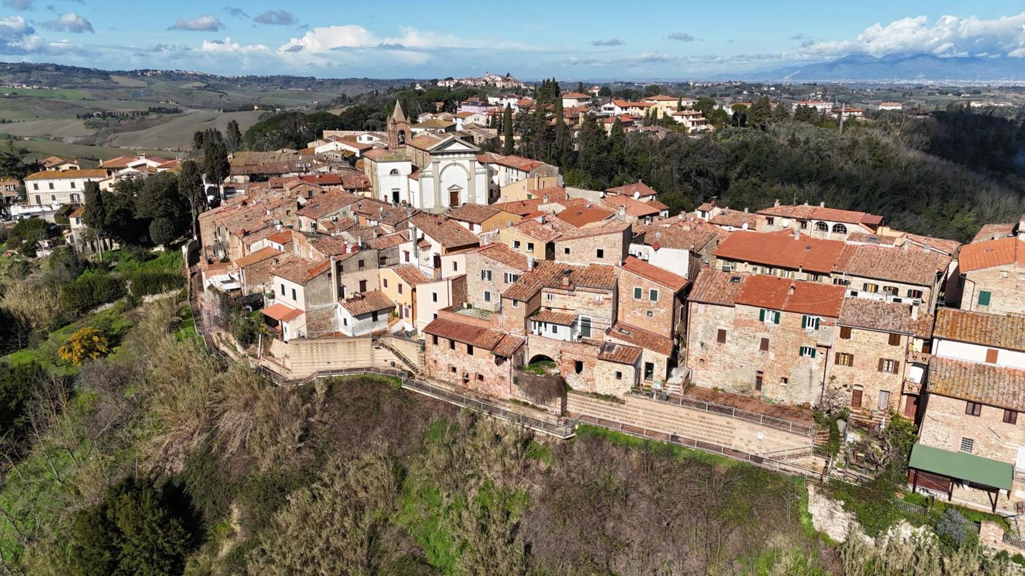 L'Angolo Del Barbacane Terricciola Exterior photo